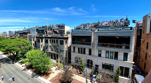 Stadium «Wrigley Field», reviews and photos, 1060 W Addison St, Chicago, IL 60613, USA