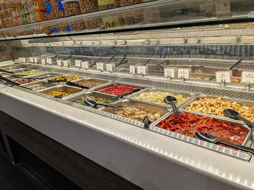 Grocery Store «New Seasons Market Slabtown», reviews and photos, 2170 NW Raleigh St, Portland, OR 97210, USA