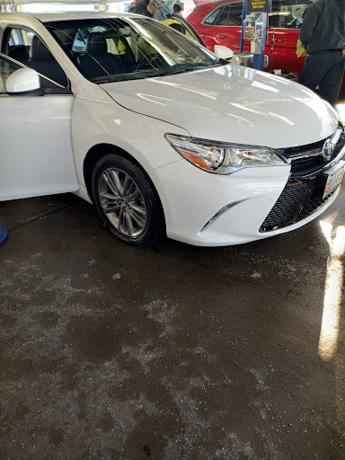 Car Wash «Germantown Auto Spa», reviews and photos, 20440 Germantown Rd, Germantown, MD 20876, USA