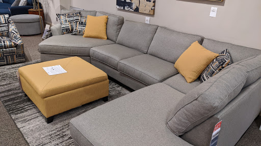 Furniture Store «Haynes Furniture», reviews and photos, 12620 Jefferson Ave, Newport News, VA 23602, USA