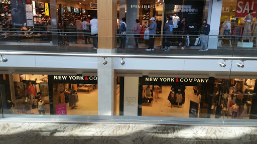 Shopping Mall «Westfield Topanga», reviews and photos, 6600 Topanga Canyon Blvd, Canoga Park, CA 91303, USA