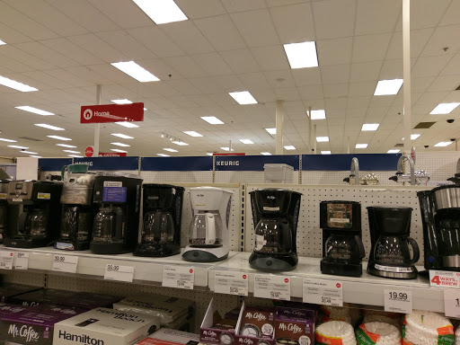 Department Store «Target», reviews and photos, 3101 Jefferson Davis Hwy, Alexandria, VA 22305, USA