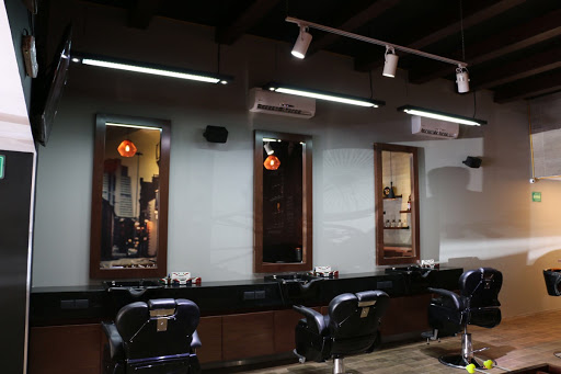 MACHO'S Barber Shop Spa & Bar