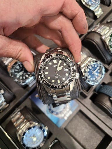 Jewelry Store «Garrick Jewelers», reviews and photos, 1117 Eichelberger St, Hanover, PA 17331, USA