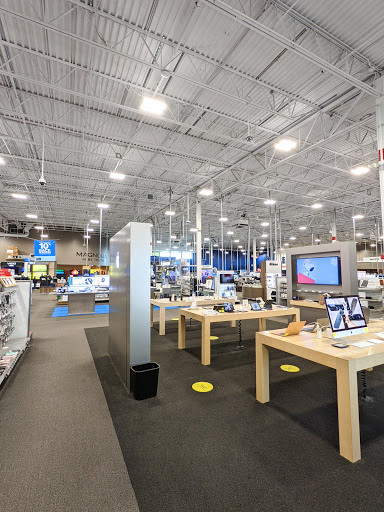 Electronics Store «Best Buy», reviews and photos, 21051 Haggerty Rd, Novi, MI 48375, USA