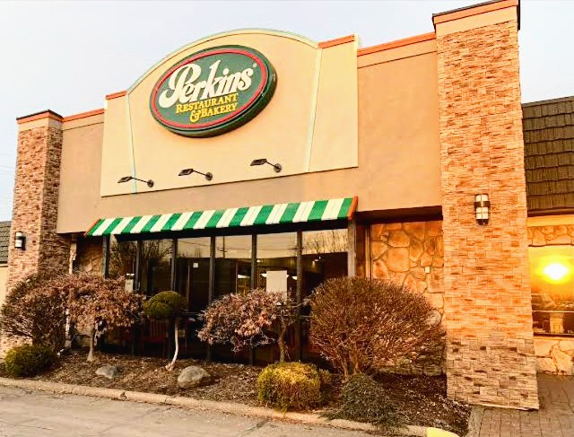 Perkins Restaurant & Bakery 16510