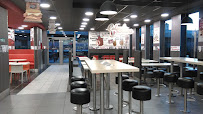 Atmosphère du Restaurant KFC Marseille Les Arnavaux - n°15