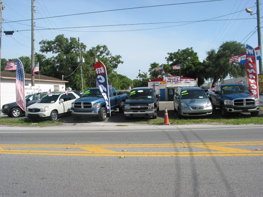 Car Dealer «East Lake Truck & Car Sales», reviews and photos, 4548 Mile Stretch Dr, Holiday, FL 34690, USA