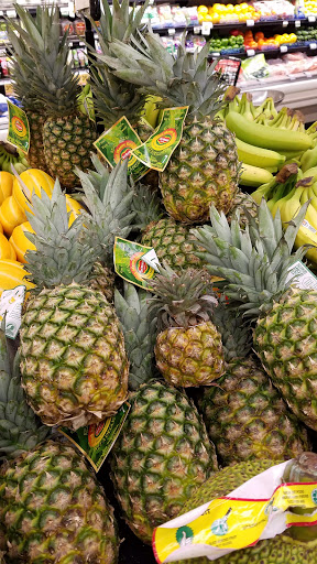 Grocery Store «Safeway», reviews and photos, 2836 Pacific Ave, Forest Grove, OR 97116, USA