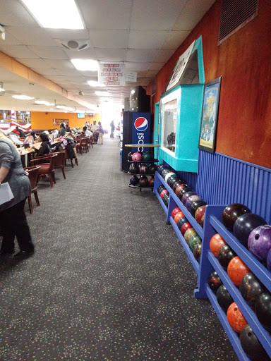 Bowling Alley «Uncle Sam Lanes», reviews and photos, 600 Fulton St, Troy, NY 12180, USA
