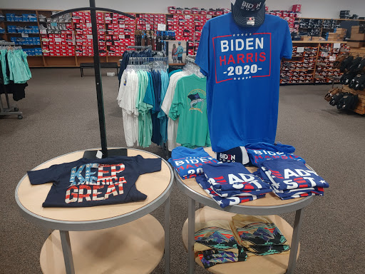 Shoe Store «Shoe Station», reviews and photos, 1935 Cobbs Ford Rd, Prattville, AL 36066, USA