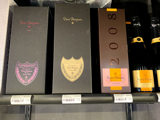 Liquor Store «Jax Fine Wines & Spirits», reviews and photos, 928 Market Pl Blvd, Cumming, GA 30041, USA