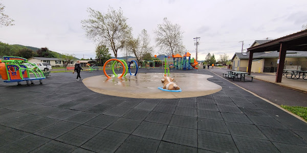 Sutherlin Community Playground