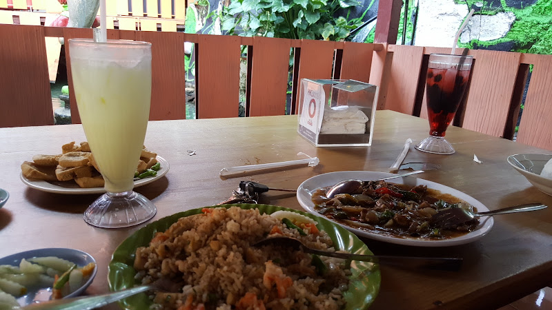 Restoran China di Kabupaten Lumajang: Menikmati Kelezatan Kuliner di Warung Apung Pondok Asri dan Tempat Lainnya