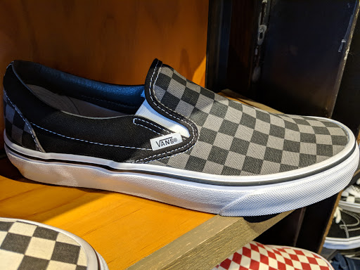 Shoe Store «Vans», reviews and photos, 400 Broadway, Santa Monica, CA 90401, USA