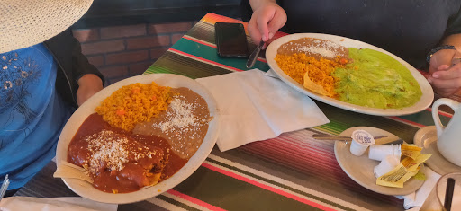 Lomas Mexican Restaurant & Cantina