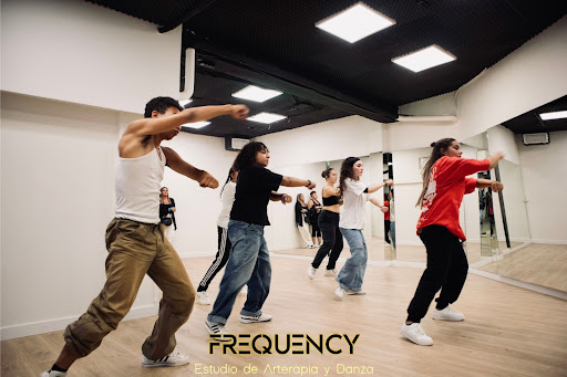 Imagen del negocio FREQUENCY Estudio de Arterapia y Danza en Madrid, Madrid