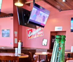 Wing Daddy's Juriquilla photo