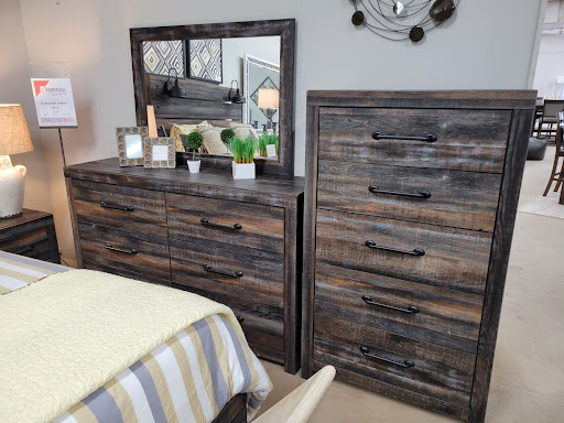 Furniture Store «Overstock Furniture -Lanham», reviews and photos, 7970 Annapolis Rd, Lanham, MD 20706, USA