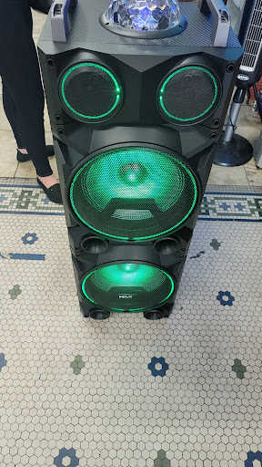 Tobacco Shop «Keep Sake Smoke Shop», reviews and photos, 253 W Yosemite Ave, Manteca, CA 95336, USA