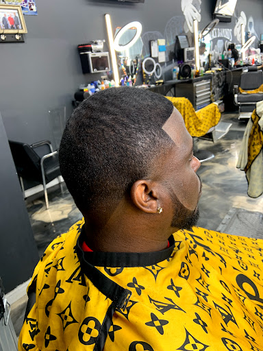 Barber Shop «Black Diamonds Barber Shop», reviews and photos, 3983 7th Street Rd, Louisville, KY 40216, USA