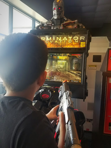 Movie Theater «Regal Cinemas Greenwood 14 & RPX», reviews and photos, 461 Greenwood Park Dr S, Greenwood, IN 46142, USA