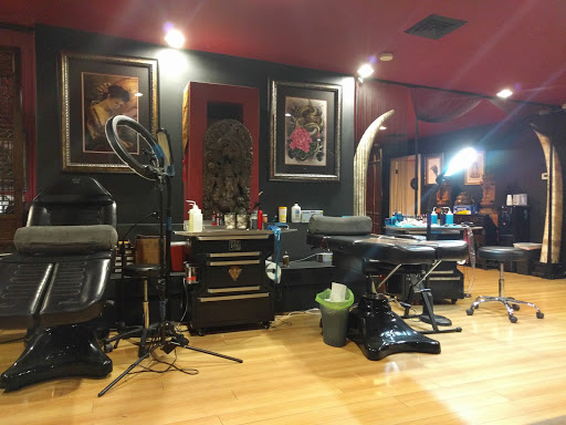 Explore half sleeve tattoo cover up ideas, creative tattoo ideas in Los Angeles, available at Hailin Tattoo Studio