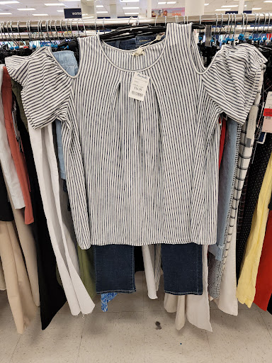 Department Store «Marshalls», reviews and photos, 7975 Greenback Ln, Citrus Heights, CA 95610, USA