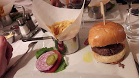 Hamburger du Restaurant Brasserie Manhattan à Marseille - n°2