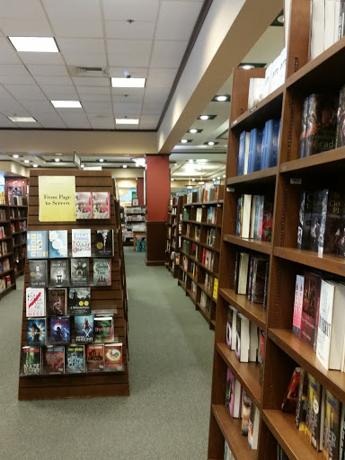 Book Store «Barnes & Noble», reviews and photos, 200 W Rte 70, Marlton, NJ 08053, USA