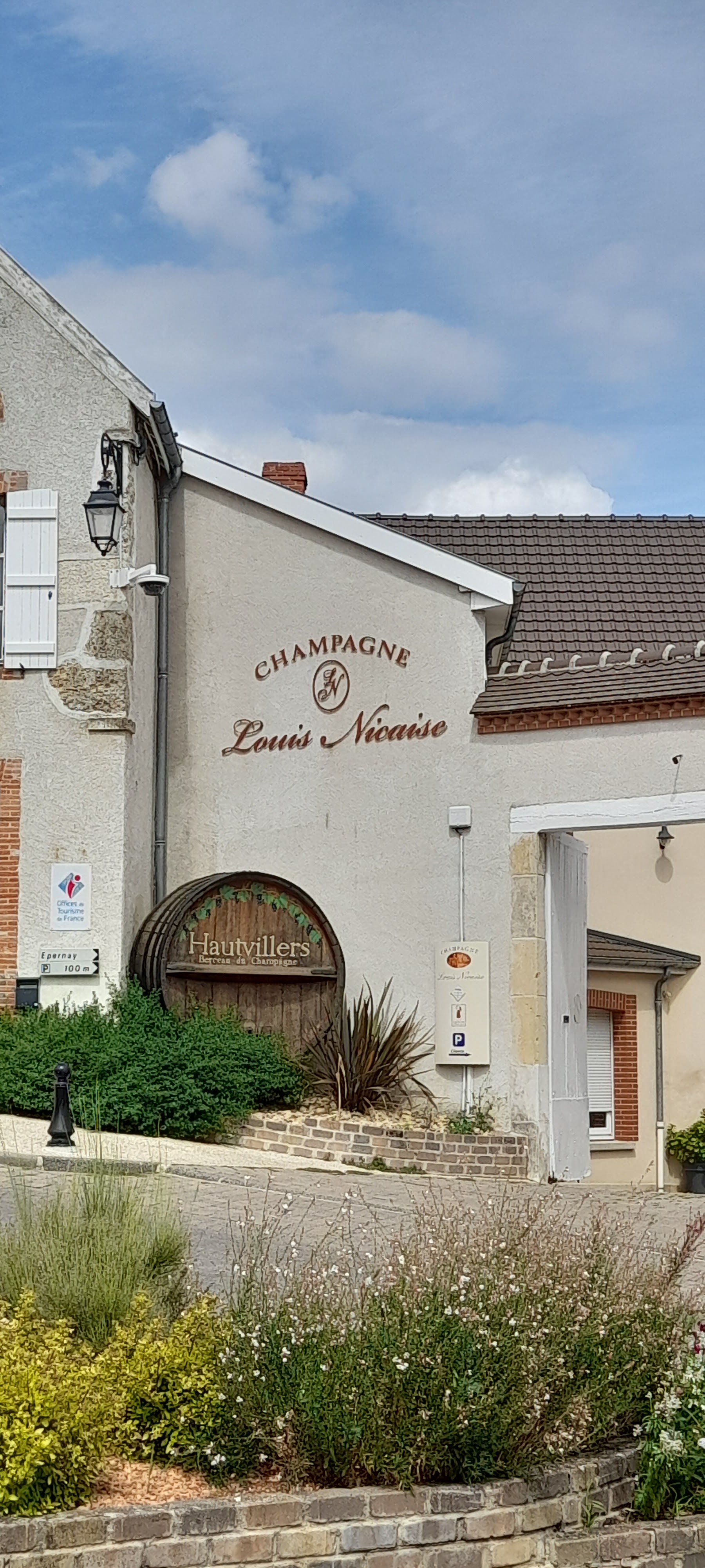 Photo n° 1 de l'avis de Dario. fait le 19/07/2023 à 21:14