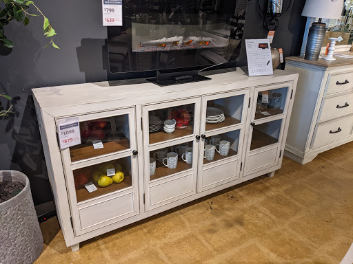 Furniture Store «Ashley HomeStore», reviews and photos, 1821 NY-110, Farmingdale, NY 11735, USA