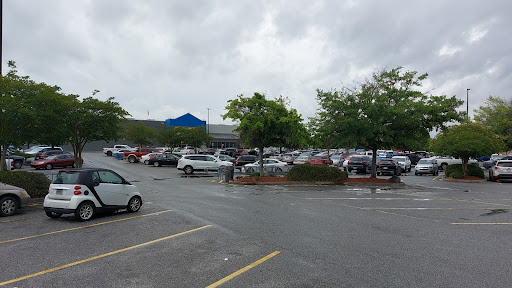 Department Store «Walmart Supercenter», reviews and photos, 340 Norman Dr, Valdosta, GA 31601, USA