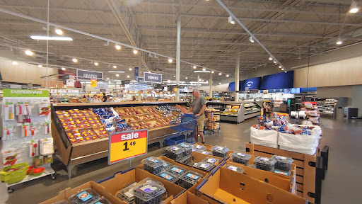 Grocery Store «Meijer», reviews and photos, 15 Caberfae Hwy, Manistee, MI 49660, USA