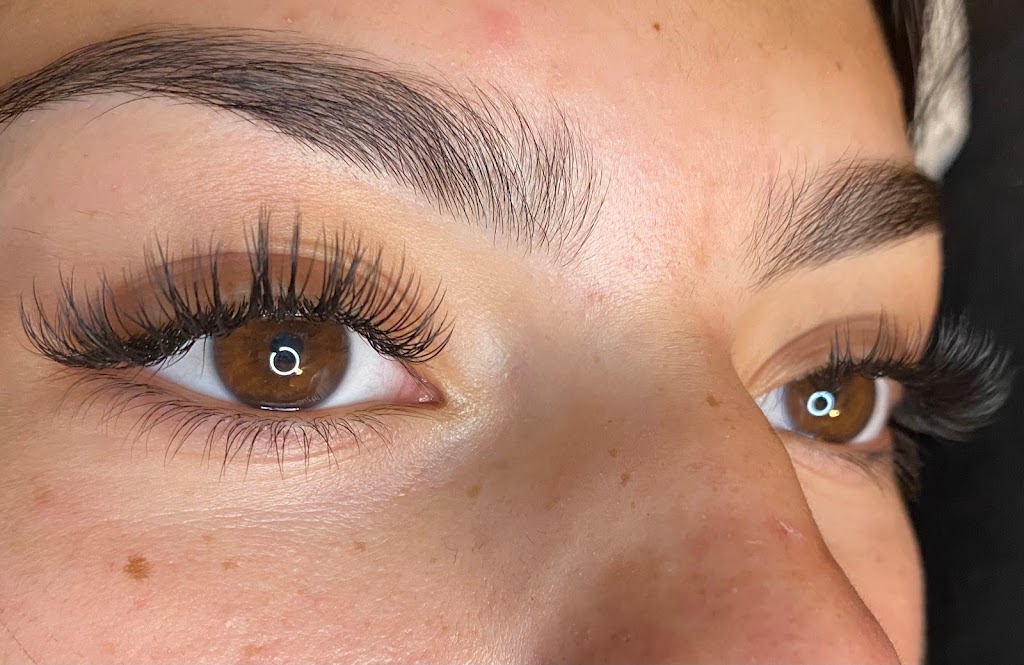 At Lash 12549