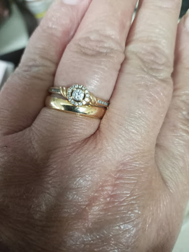 Pawn Shop «American Pawn of Ocala», reviews and photos, 14 SW 1st Ave, Ocala, FL 34471, USA