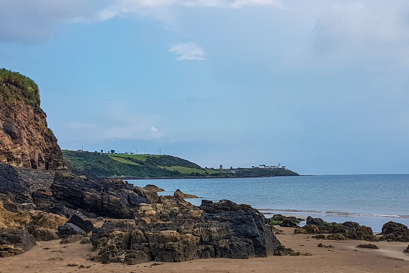 Photo de White Bay Beach situé dans une zone naturelle