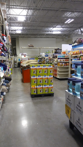 Pet Supply Store «PetSmart», reviews and photos, 934 W Street Rd, Warminster, PA 18974, USA