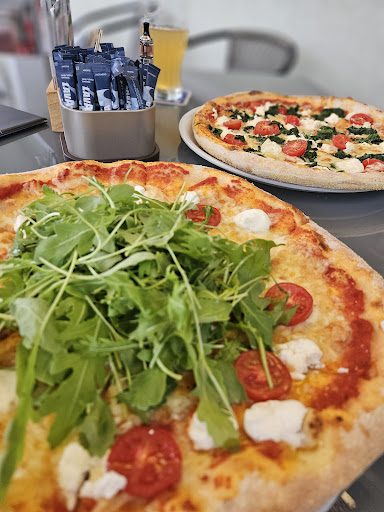 Dorfcafé Tafolli en Schandorf