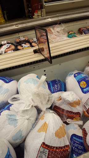 Grocery Store «Safeway», reviews and photos, 8785 Branch Ave, Clinton, MD 20735, USA