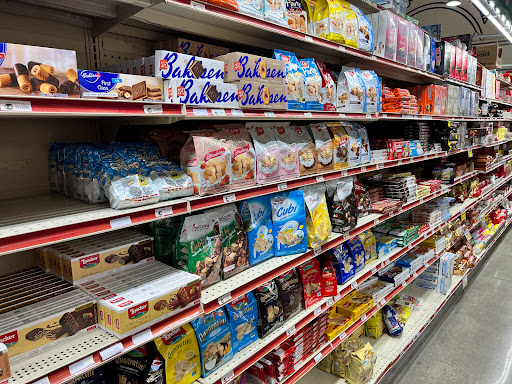 Grocery Store «Super Greenland Market», reviews and photos, 12715 W Warren Ave, Dearborn, MI 48126, USA
