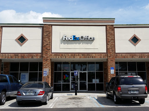 Print Shop «FedEx Office Print & Ship Center», reviews and photos, 12181 S Apopka Vineland Rd, Orlando, FL 32836, USA