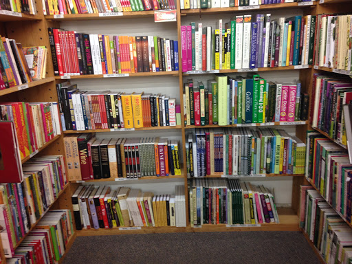 Book Store «Half Price Books», reviews and photos, 3757 William Penn Hwy, Monroeville, PA 15146, USA