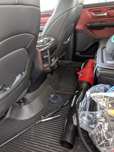 Car Wash «Zeavy Car Wash», reviews and photos, 520 S Victory Blvd, Burbank, CA 91502, USA