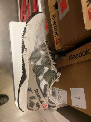Shoe Store «Reebok Outlet», reviews and photos, 651 Kapkowski Rd #1048, Elizabeth, NJ 07201, USA