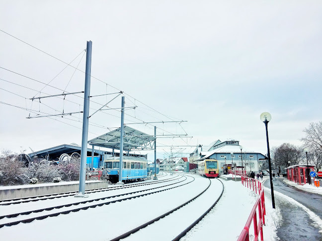 Kommentare und Rezensionen über Eisenbahnmuseum