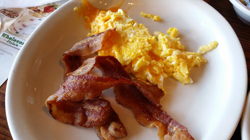 American Restaurant «Cracker Barrel Old Country Store», reviews and photos, 6175 McDonough Dr NW, Norcross, GA 30093, USA