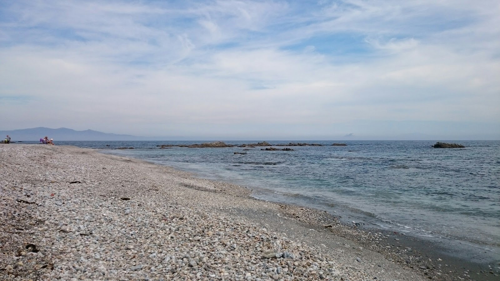 Playa Calamocarro的照片 带有蓝色纯水表面