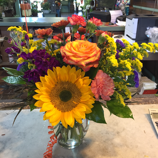 Florist «The Flower Center», reviews and photos, 5405 Main St, Stephens City, VA 22655, USA