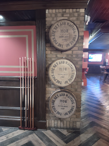 Bowling Alley «Bowlero Naperville», reviews and photos, 1515 Aurora Ave, Naperville, IL 60540, USA